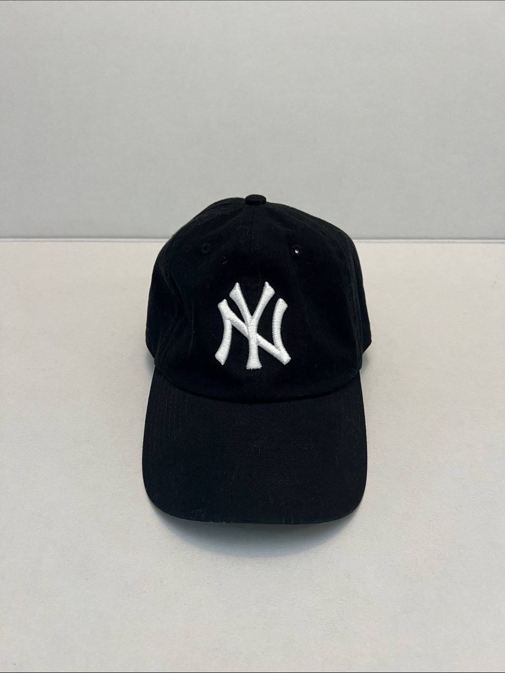 '47 Brand New York Yankees Clean Up
Adjustable Strapback baseball hat cap
